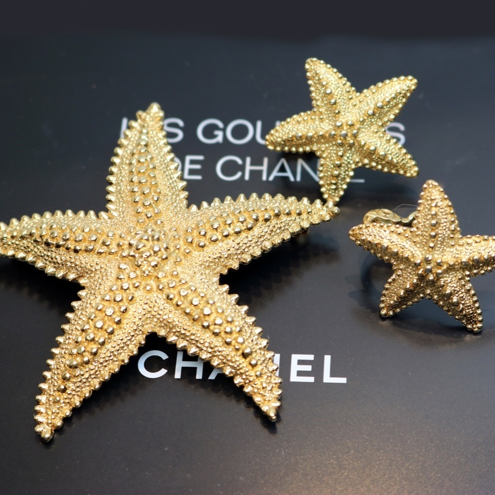 Vintage Monet Starfish Parure - Triple Gold Plated Clip-on Earrings & Brooch EUC - Picture 9 of 16